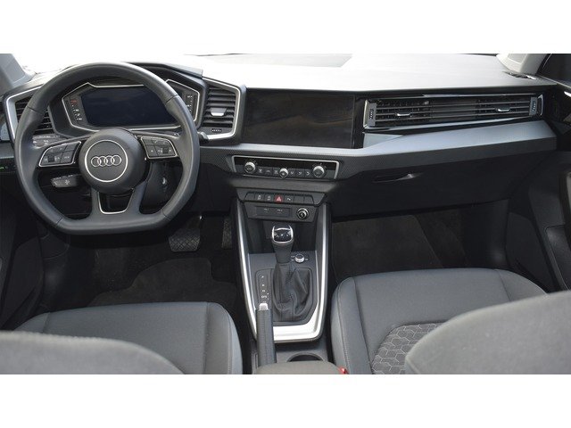 Audi A1  Sportback 35 TFSI Black Line STronic 150CV (AUTOMÁTICO) Gasolina seminuevo de ocasión 8