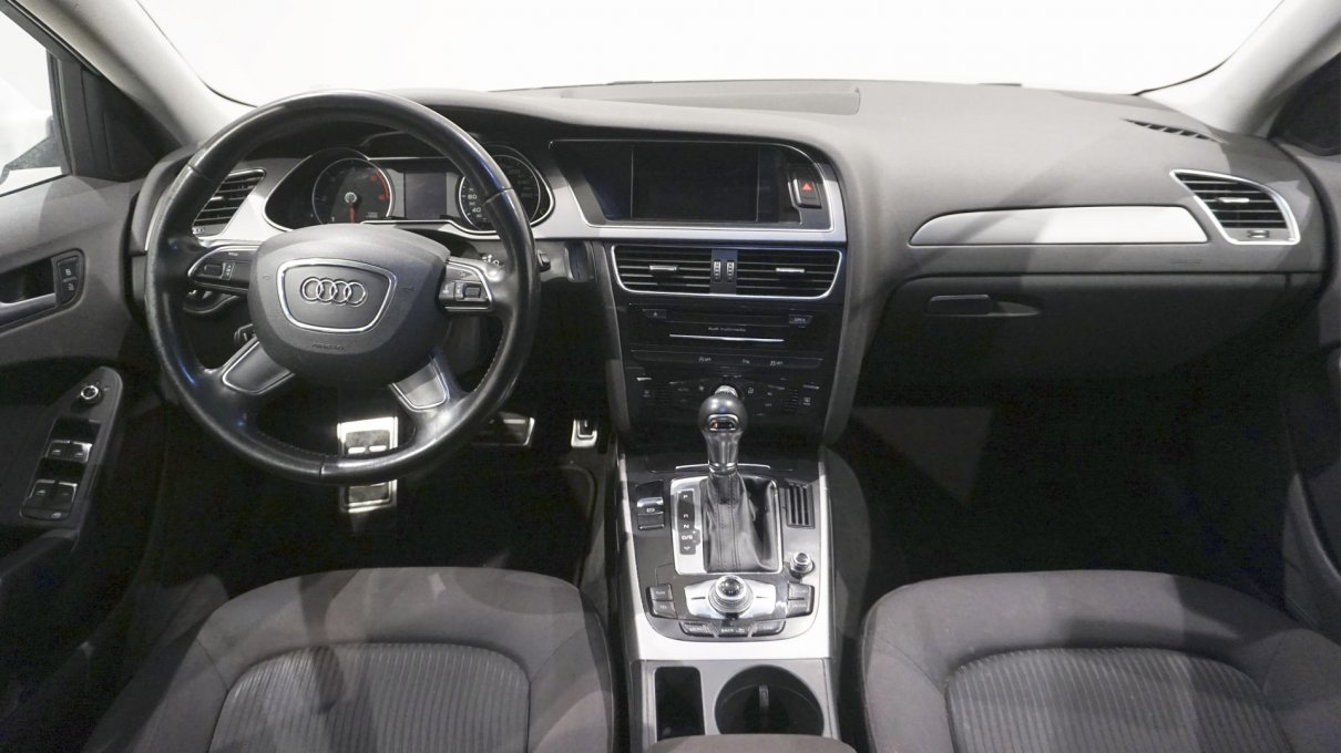 Audi A4 avant 2.0TDI Advanced 143CV MULTITRONIC (AUTOMÁTICO) Diesel de segunda mano 8