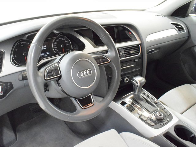 Audi A4  2.0TDI Multitronic 143CV (AUTOMÁTICO) Diesel de ocasión 10