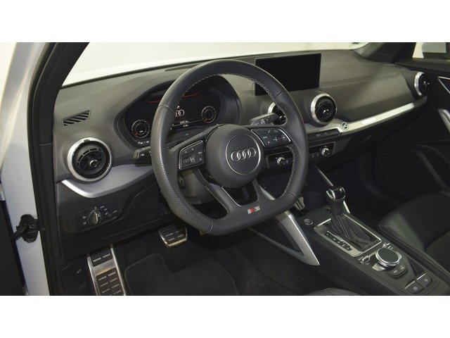 Audi Q2 35 TFSI Sport S tronic 150CV (AUTOMÁTICO) Diesel seminuevo de segunda mano 9