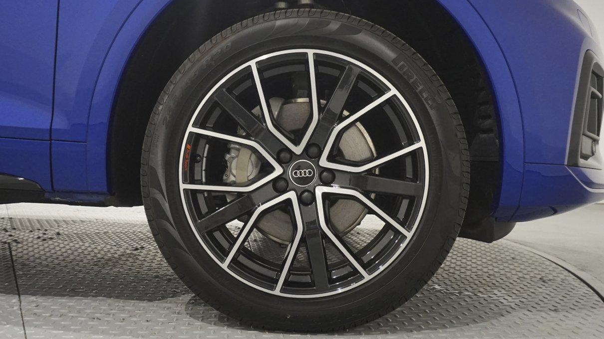 Audi Q5 sportback Black line 40 TDI quattro-ultra 150 kW (204 CV) Diésel kilometro 0 de segunda mano 12