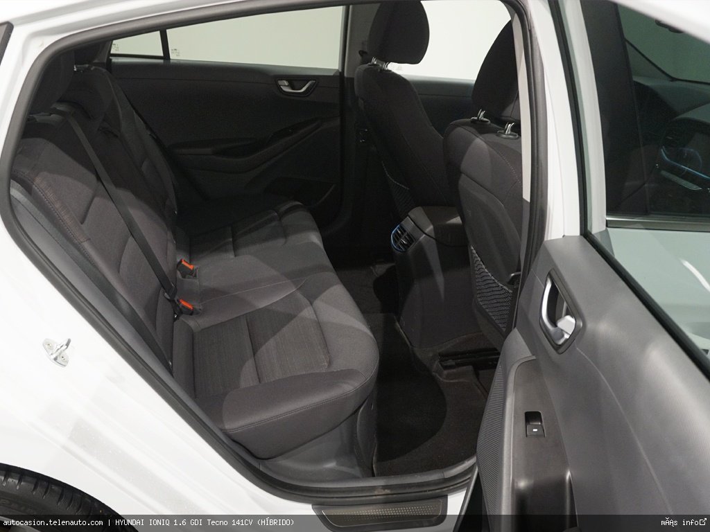 Hyundai Ioniq 1.6 GDI Tecno 141CV (HÍBRIDO) Hibrido de ocasión 16