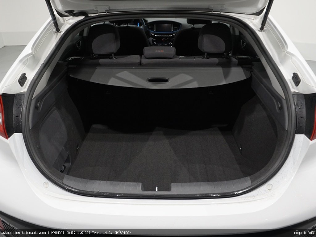 Hyundai Ioniq 1.6 GDI Tecno 141CV (HÍBRIDO) Hibrido de ocasión 17
