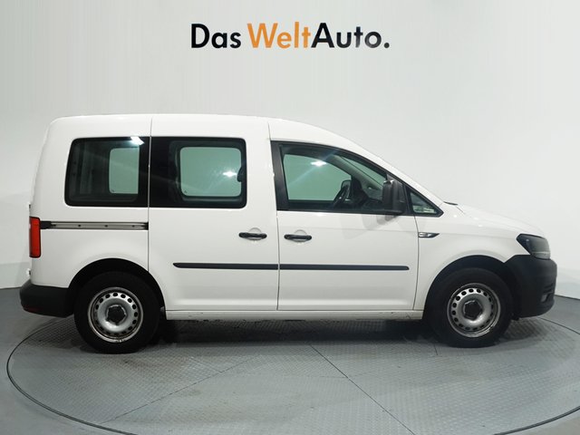Volkswagen Caddy Furgón Maxi 2.0TDI 122CV 4Motion (4X4) Diesel de segunda mano 2