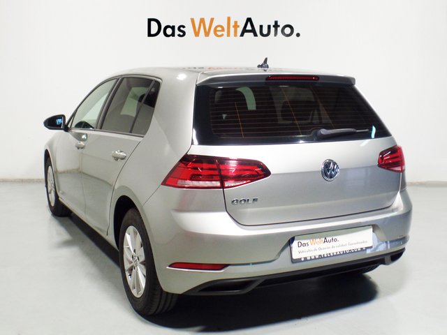 Volkswagen Golf 1.5 TSI R Line DSG7 150CV (AUTOMÁTICO) Gasolina de segunda mano 3