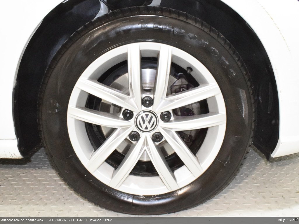 Volkswagen Golf 1.6TDI Advance 115CV Diesel de segunda mano 10