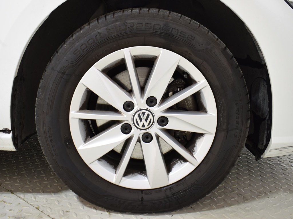 Volkswagen Passat 1.5 TSI Executive 150CV  DSG7 (AUTOMÁTICO) Gasolina seminuevo de segunda mano 9