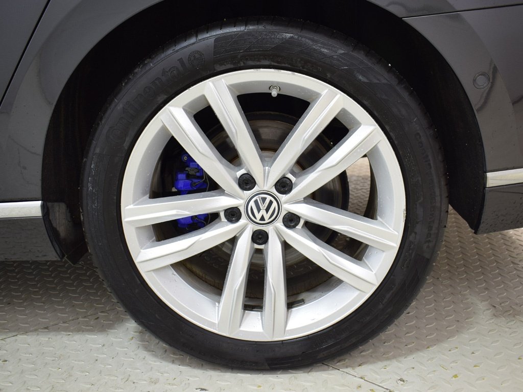 Volkswagen Passat  2.0TDI Advance 150CV  Diesel de ocasión 9
