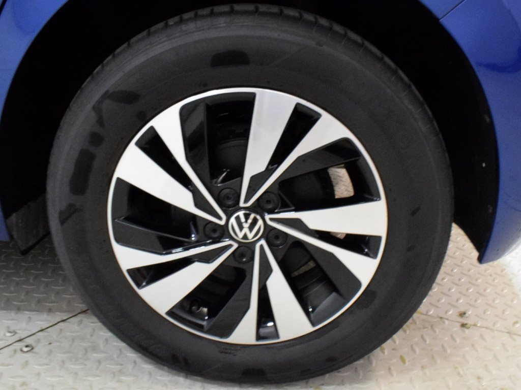 Volkswagen Polo 1.0 TSI Advance 95CV DSG (AUTOMÁTICO) Gasolina kilometro 0 de segunda mano 10