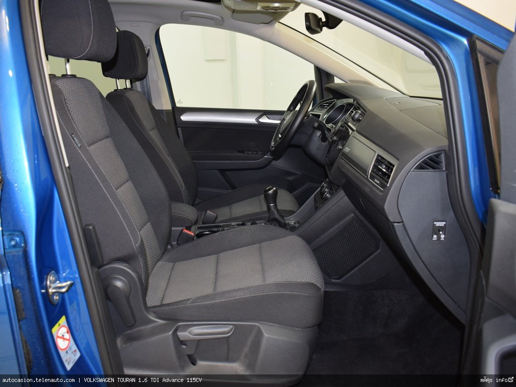 Volkswagen Touran 1.6 TDI Advance 115CV  Diesel seminuevo de ocasión 6